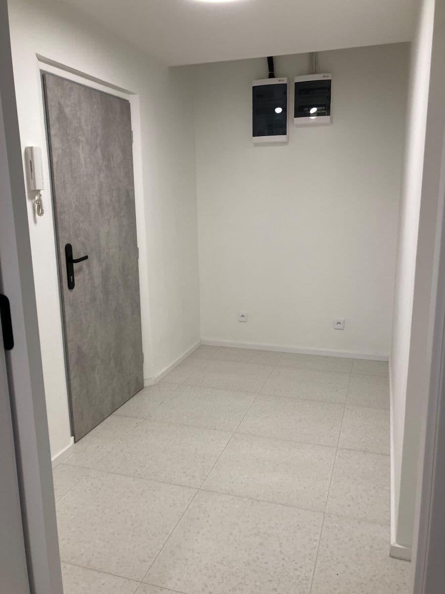 Pronájem bytu 3+kk 64 m², Merhautova, Brno, Jihomoravský kraj Pronájem bytu 3+kk 64 m², Merhautova, Brno, Jihomoravský kraj