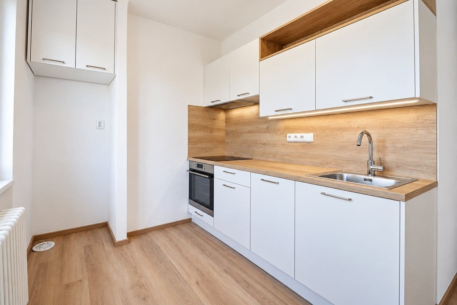 Pronájem bytu 2+1 49 m², Blatenská, Plzeň, Plzeňský kraj Pronájem bytu 2+1 49 m², Blatenská, Plzeň, Plzeňský kraj