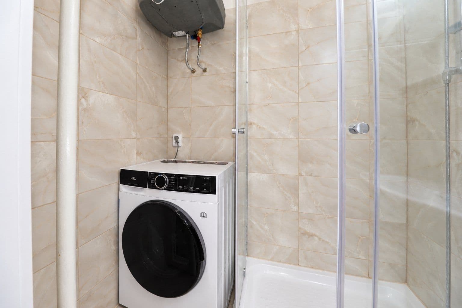 Pronájem bytu 2+1 49 m², Blatenská, Plzeň, Plzeňský kraj Pronájem bytu 2+1 49 m², Blatenská, Plzeň, Plzeňský kraj