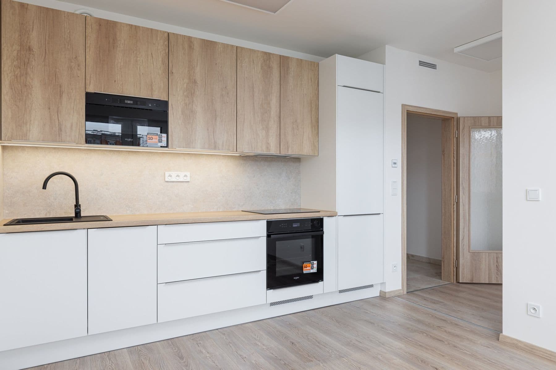 Pronájem bytu 1+kk 30 m², Arnošta Staňka, Praha, Praha Pronájem bytu 1+kk 30 m², Arnošta Staňka, Praha, Praha