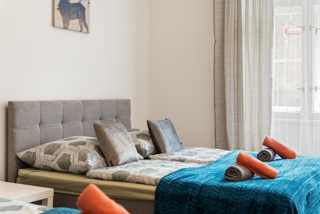 Pronájem bytu 3+1 138 m², Košická, Praha, Praha Pronájem bytu 3+1 138 m², Košická, Praha, Praha