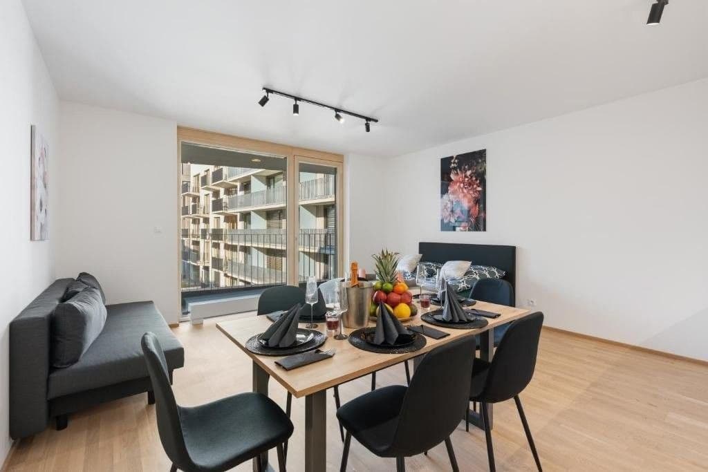 Pronájem bytu 2+1 89 m², Albrightové, Praha, Praha Pronájem bytu 2+1 89 m², Albrightové, Praha, Praha