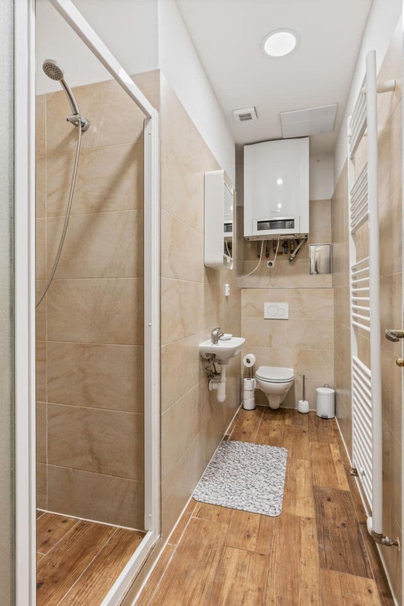 Pronájem bytu 4+1 142 m², Krakovská, Praha, Praha Pronájem bytu 4+1 142 m², Krakovská, Praha, Praha