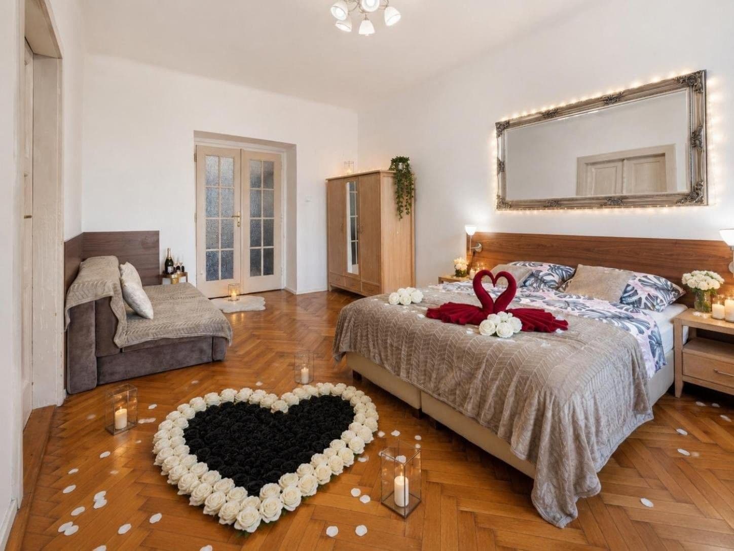 Pronájem bytu 4+1 142 m², Krakovská, Praha, Praha Pronájem bytu 4+1 142 m², Krakovská, Praha, Praha