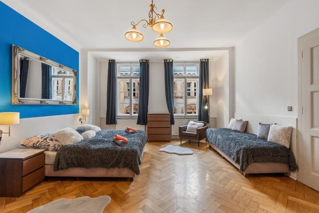 Pronájem bytu 3+1 143 m², Krakovská, Praha, Praha Pronájem bytu 3+1 143 m², Krakovská, Praha, Praha