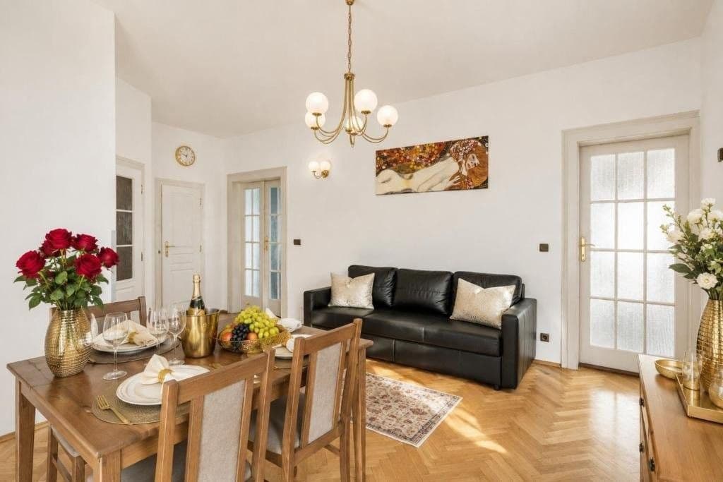 Pronájem bytu 3+1 143 m², Krakovská, Praha, Praha Pronájem bytu 3+1 143 m², Krakovská, Praha, Praha
