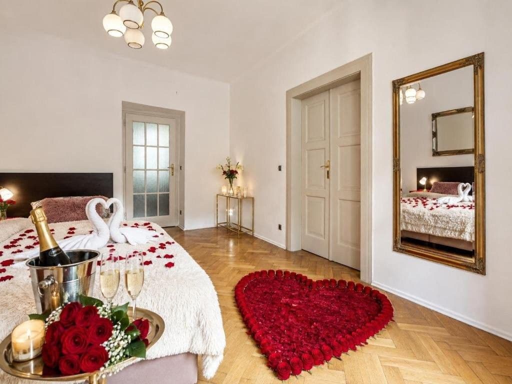 Pronájem bytu 3+1 143 m², Krakovská, Praha, Praha Pronájem bytu 3+1 143 m², Krakovská, Praha, Praha