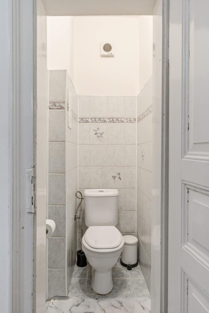 Pronájem bytu 3+1 151 m², Tyršova, Praha, Praha Pronájem bytu 3+1 151 m², Tyršova, Praha, Praha