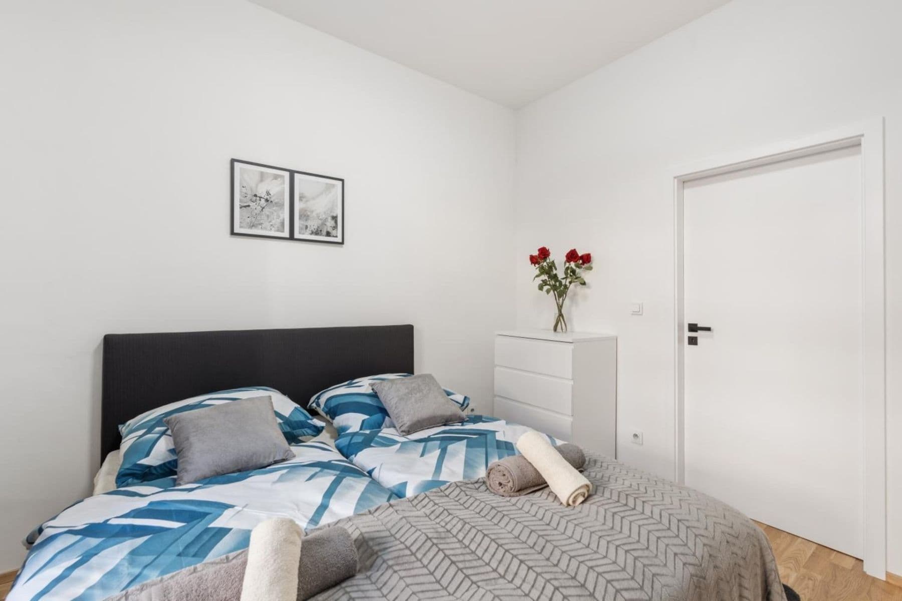 Pronájem bytu 3+1 112 m², Bělehradská, Praha, Praha Pronájem bytu 3+1 112 m², Bělehradská, Praha, Praha