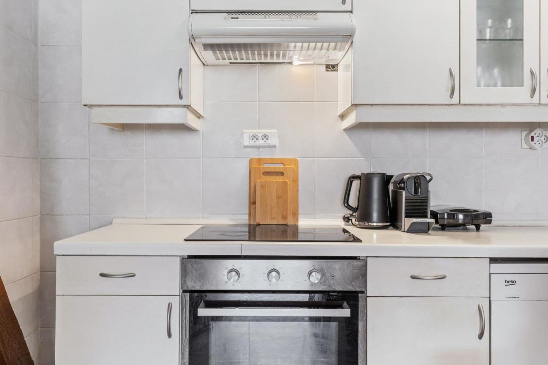 Pronájem bytu 3+1 129 m², Matoušova, Praha, Praha Pronájem bytu 3+1 129 m², Matoušova, Praha, Praha