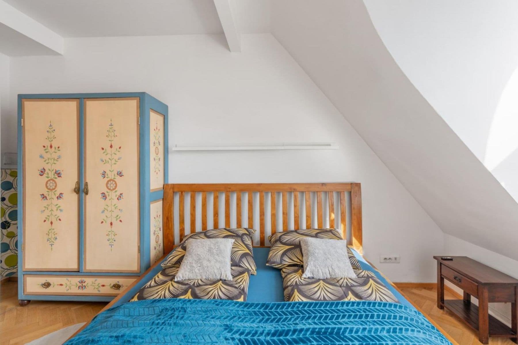 Pronájem bytu 3+1 129 m², Matoušova, Praha, Praha Pronájem bytu 3+1 129 m², Matoušova, Praha, Praha