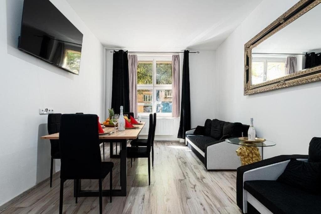 Pronájem bytu 4+1 152 m², Vinohradská, Praha, Praha Pronájem bytu 4+1 152 m², Vinohradská, Praha, Praha