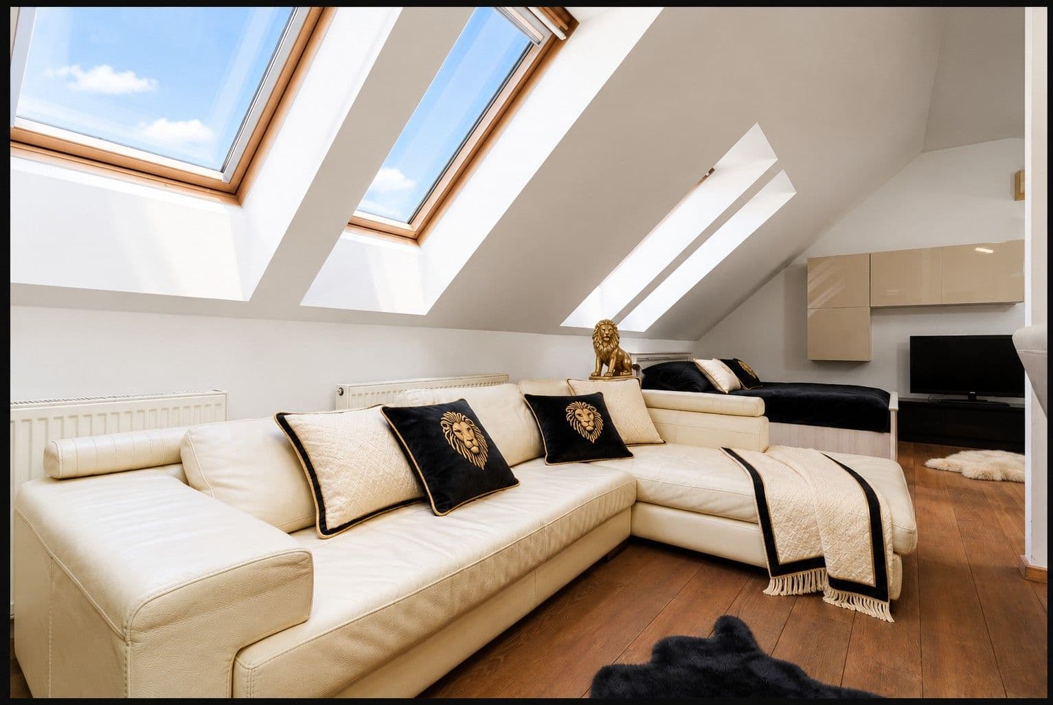 Pronájem bytu 4+1 132 m², Vratislavova, Praha, Praha Pronájem bytu 4+1 132 m², Vratislavova, Praha, Praha