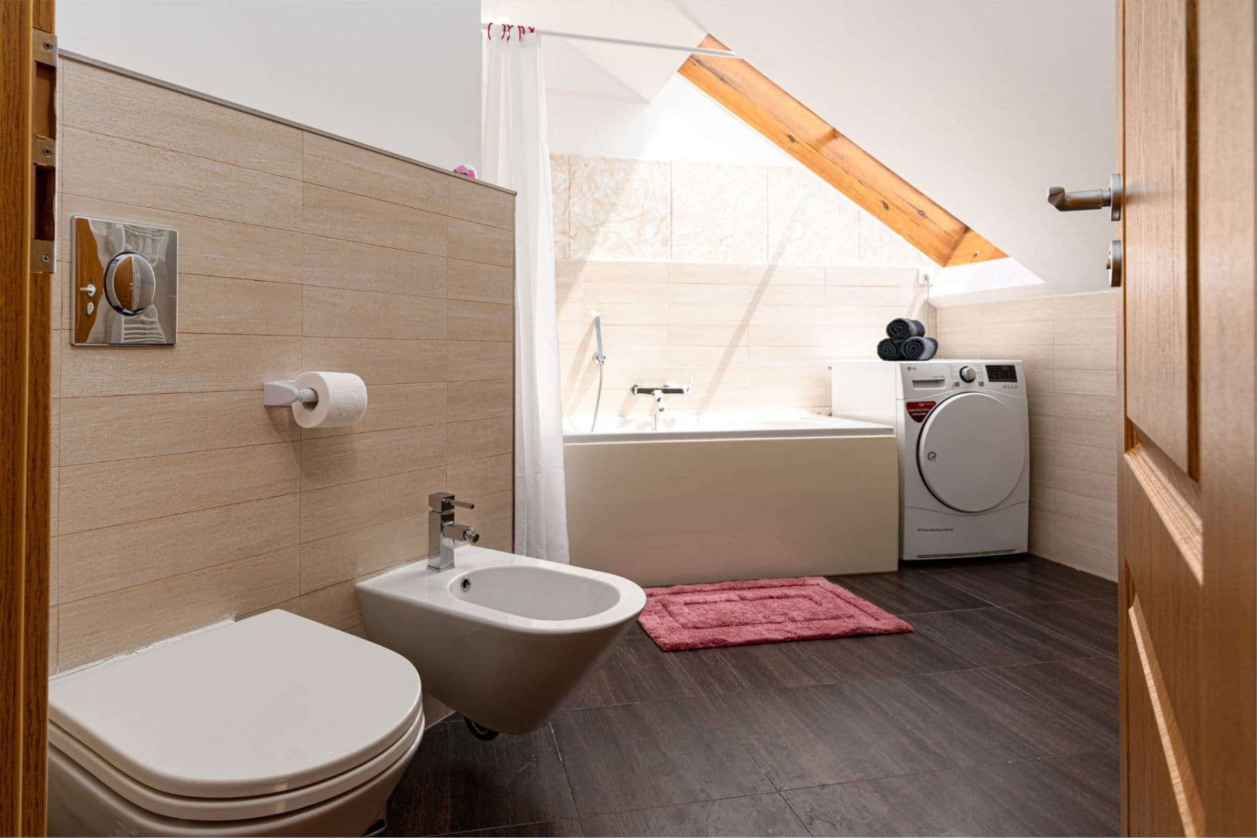 Pronájem bytu 2+1 124 m², Zborovská, Praha, Praha Pronájem bytu 2+1 124 m², Zborovská, Praha, Praha