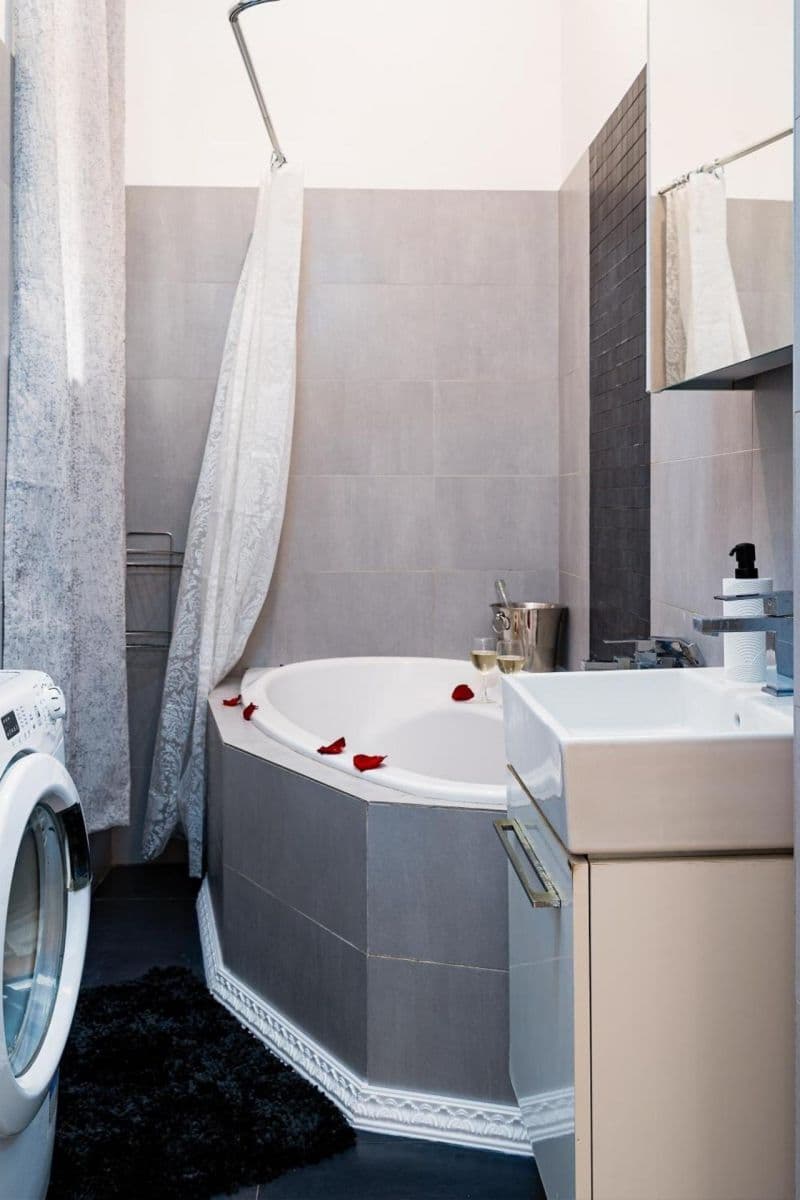 Pronájem bytu 4+1 138 m², Ječná, Praha, Praha Pronájem bytu 4+1 138 m², Ječná, Praha, Praha