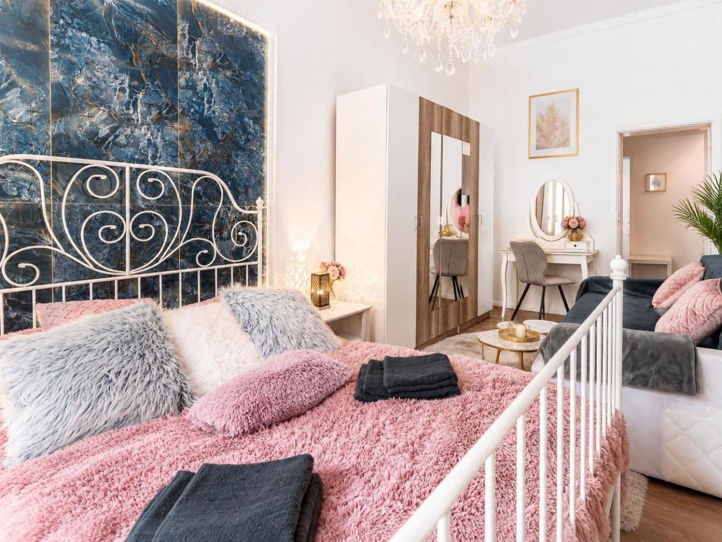 Pronájem bytu 4+1 138 m², Ječná, Praha, Praha Pronájem bytu 4+1 138 m², Ječná, Praha, Praha