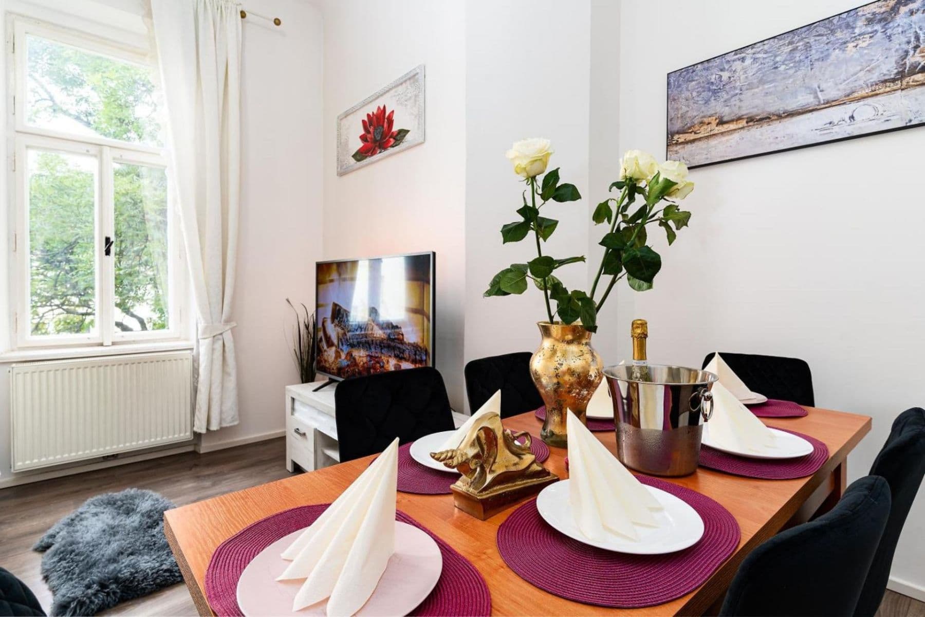 Pronájem bytu 4+1 138 m², Ječná, Praha, Praha Pronájem bytu 4+1 138 m², Ječná, Praha, Praha