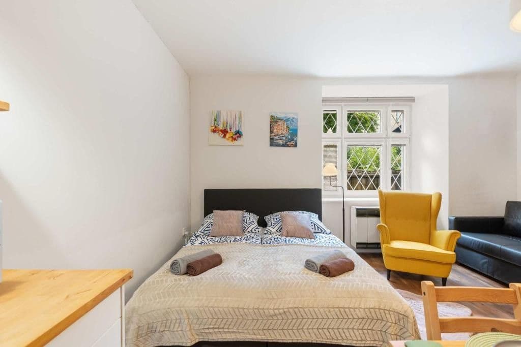 Pronájem bytu 2+1 84 m², Moravská, Praha, Praha Pronájem bytu 2+1 84 m², Moravská, Praha, Praha