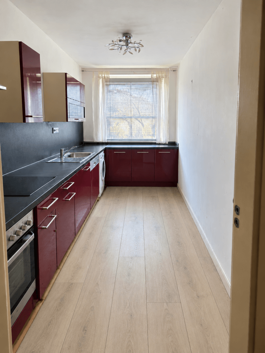 Prodej bytu 4+1 79 m², Obvodová, Ústí nad Labem, Ústecký kraj Prodej bytu 4+1 79 m², Obvodová, Ústí nad Labem, Ústecký kraj