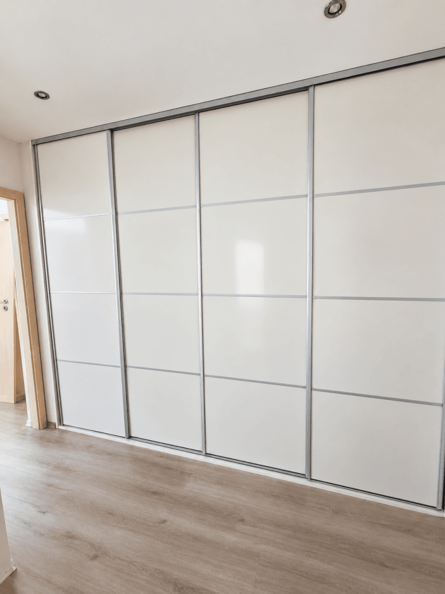 Prodej bytu 4+1 79 m², Obvodová, Ústí nad Labem, Ústecký kraj Prodej bytu 4+1 79 m², Obvodová, Ústí nad Labem, Ústecký kraj