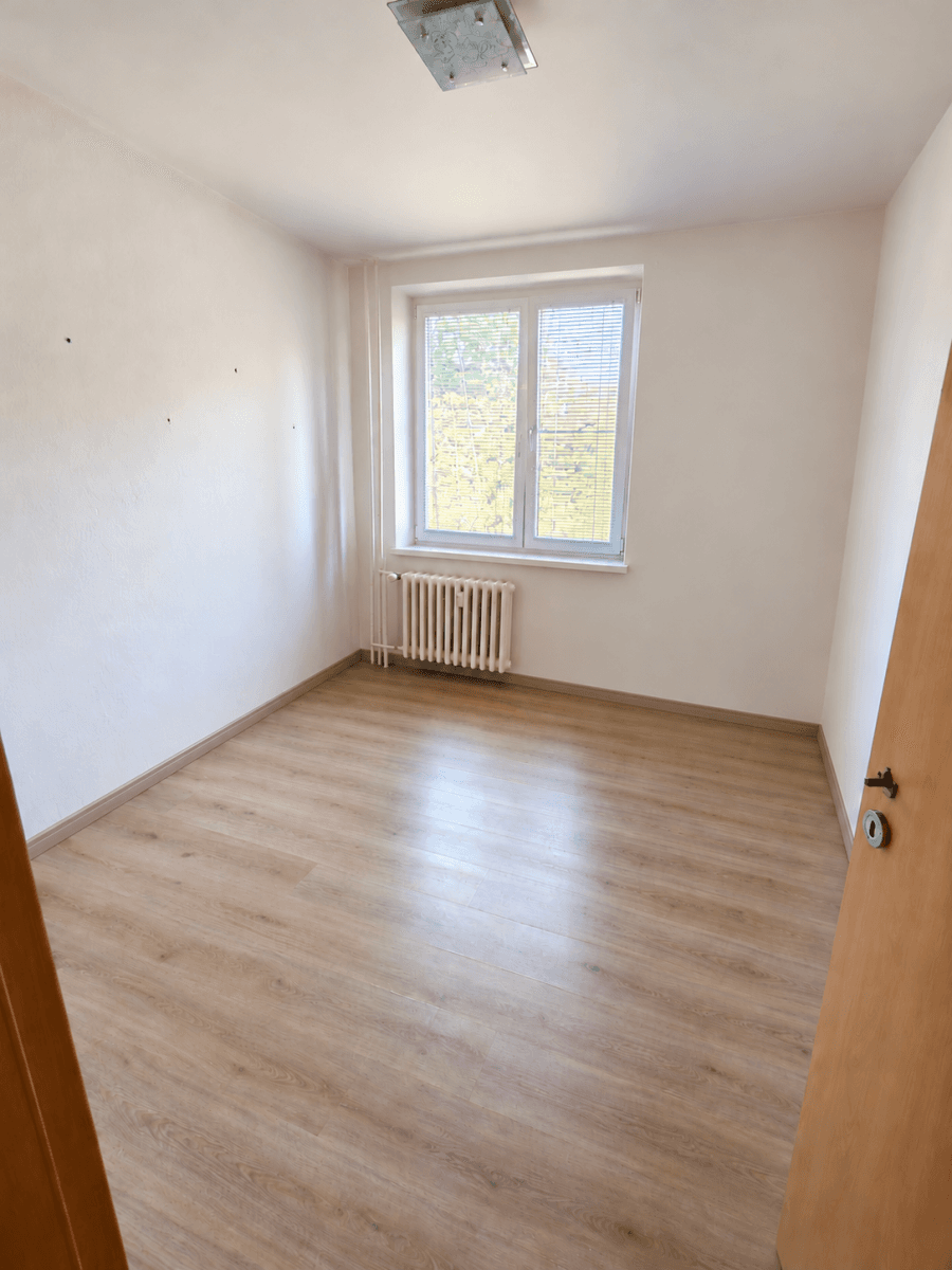 Prodej bytu 4+1 79 m², Obvodová, Ústí nad Labem, Ústecký kraj Prodej bytu 4+1 79 m², Obvodová, Ústí nad Labem, Ústecký kraj