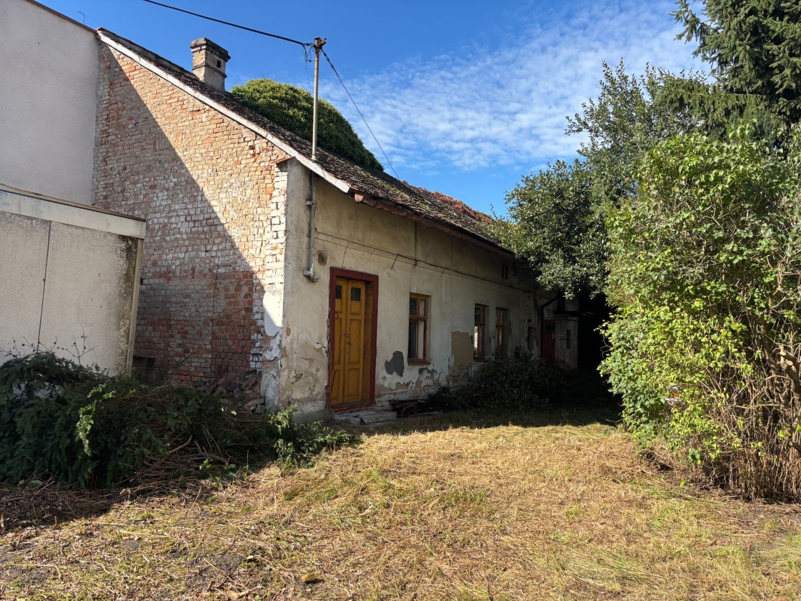 Prodej domu 199 m², pozemek 633 m², K Dolíčku, Pardubice, Pardubický kraj Prodej domu 199 m², pozemek 633 m², K Dolíčku, Pardubice, Pardubický kraj