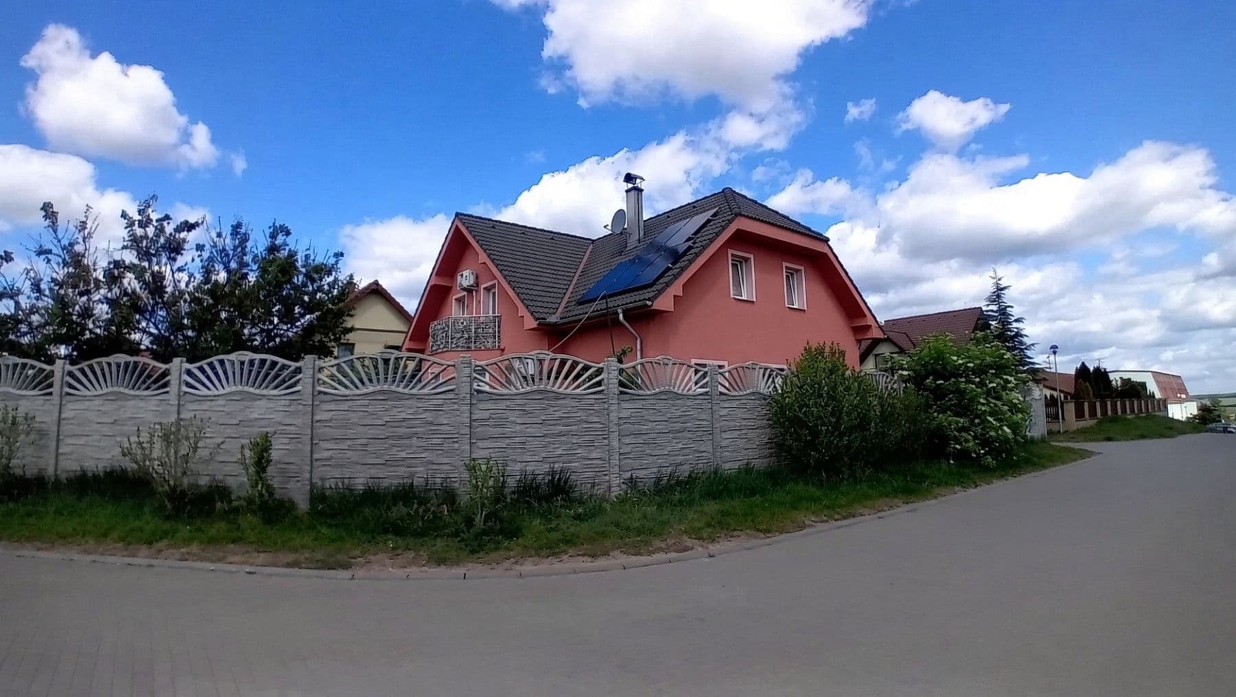 Prodej domu 233 m², pozemek 651 m², Božice, Jihomoravský kraj Prodej domu 233 m², pozemek 651 m², Božice, Jihomoravský kraj