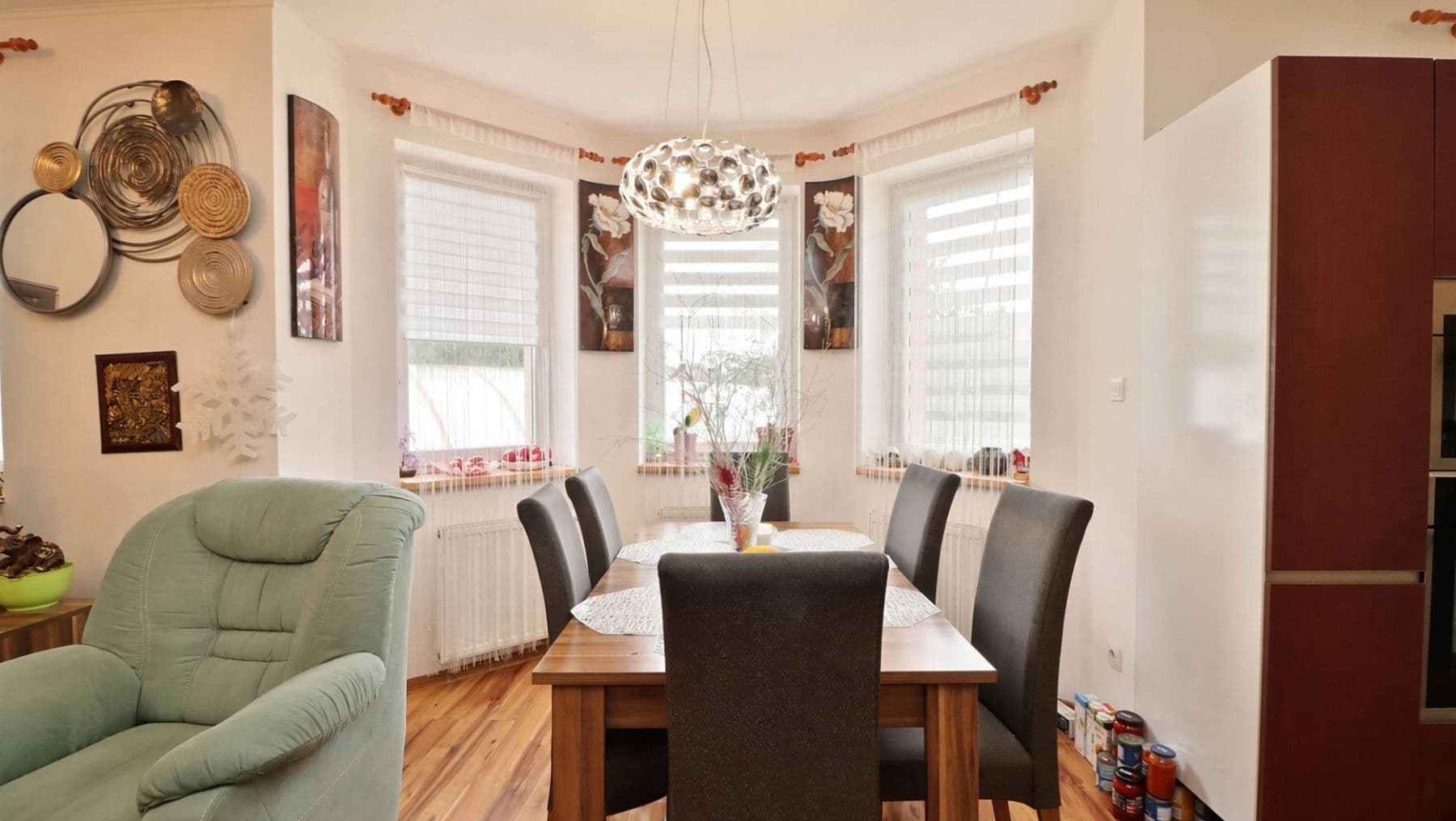 Prodej domu 233 m², pozemek 651 m², Božice, Jihomoravský kraj Prodej domu 233 m², pozemek 651 m², Božice, Jihomoravský kraj