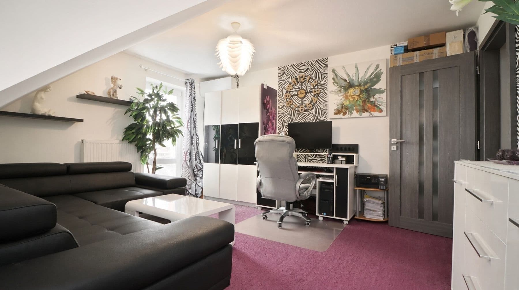 Prodej domu 233 m², pozemek 651 m², Božice, Jihomoravský kraj Prodej domu 233 m², pozemek 651 m², Božice, Jihomoravský kraj