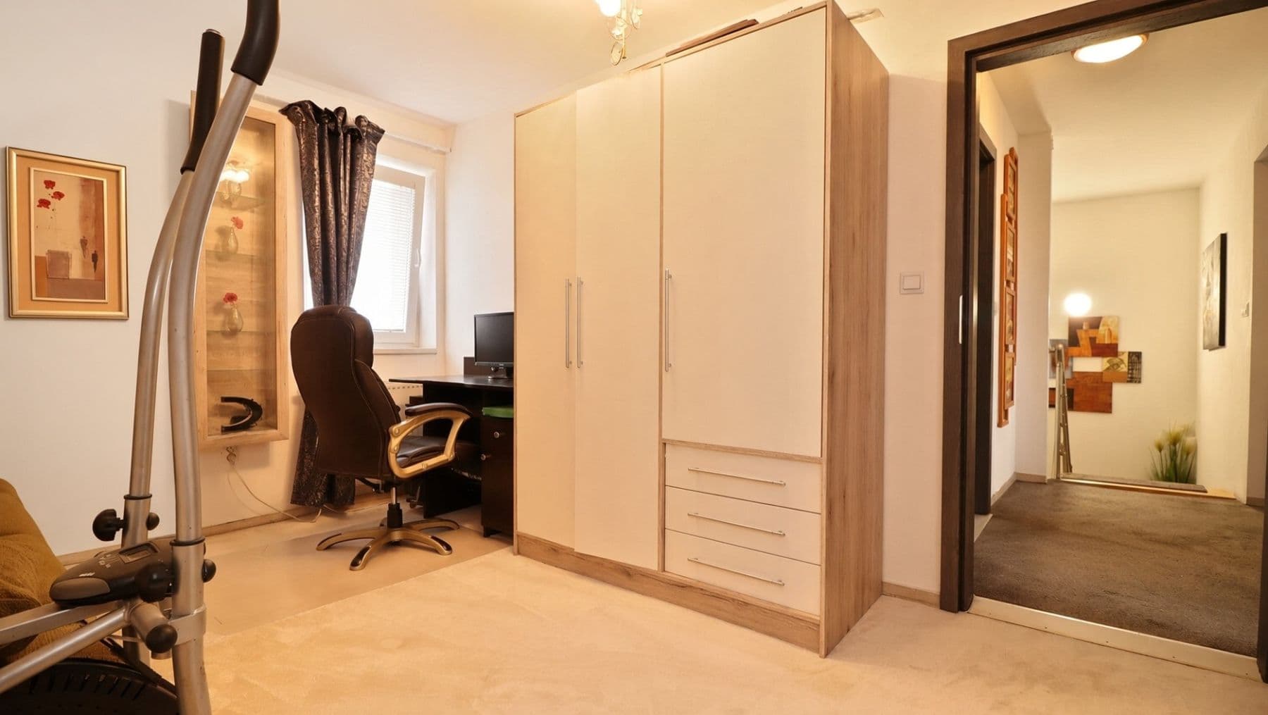 Prodej domu 233 m², pozemek 651 m², Božice, Jihomoravský kraj Prodej domu 233 m², pozemek 651 m², Božice, Jihomoravský kraj