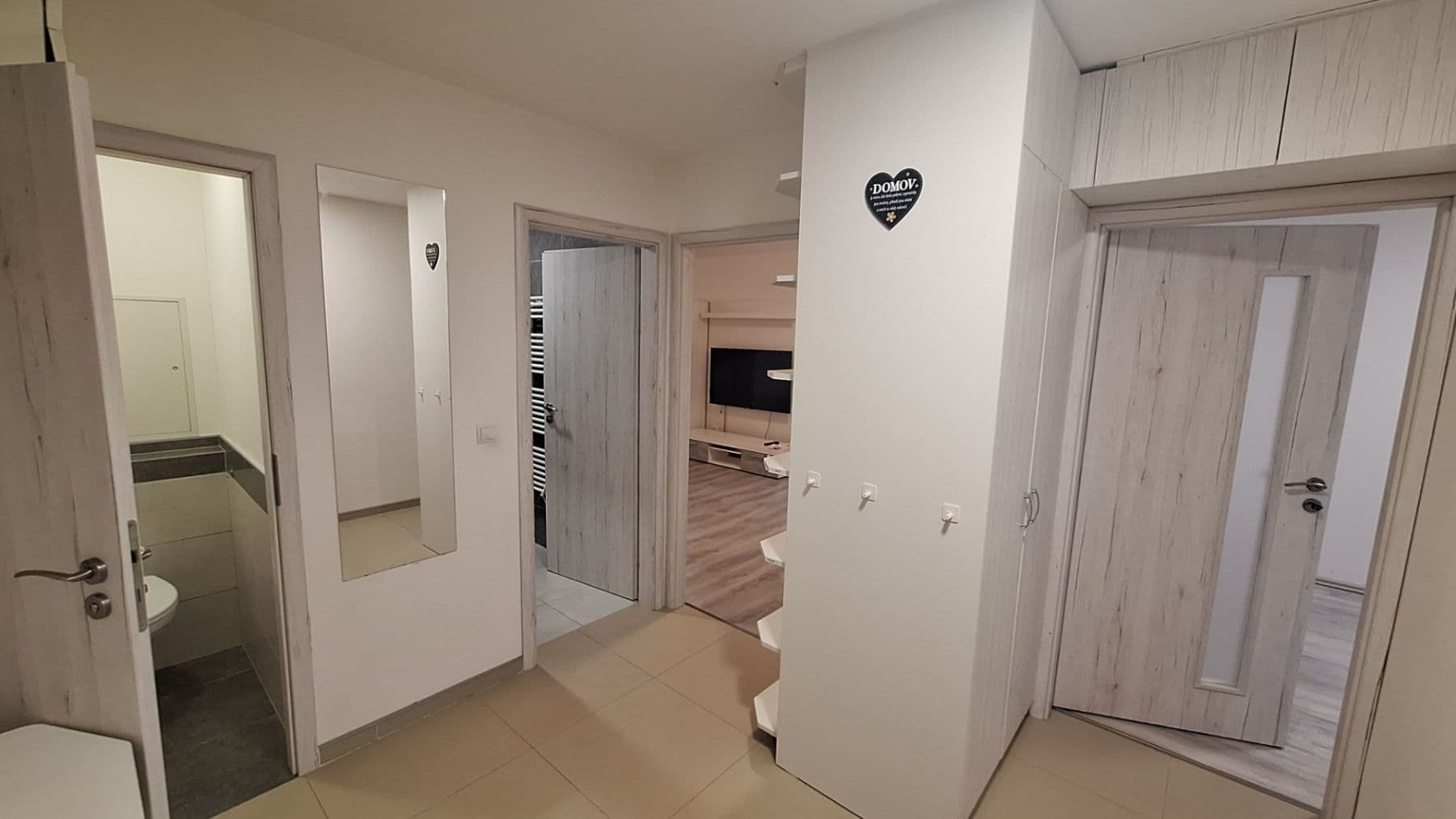 Pronájem bytu 3+kk 70 m², Frýdlantská, Praha, Praha Pronájem bytu 3+kk 70 m², Frýdlantská, Praha, Praha