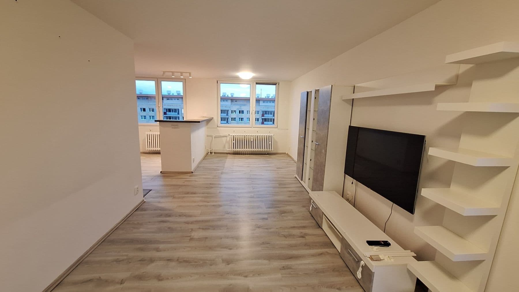 Pronájem bytu 3+kk 70 m², Frýdlantská, Praha, Praha Pronájem bytu 3+kk 70 m², Frýdlantská, Praha, Praha
