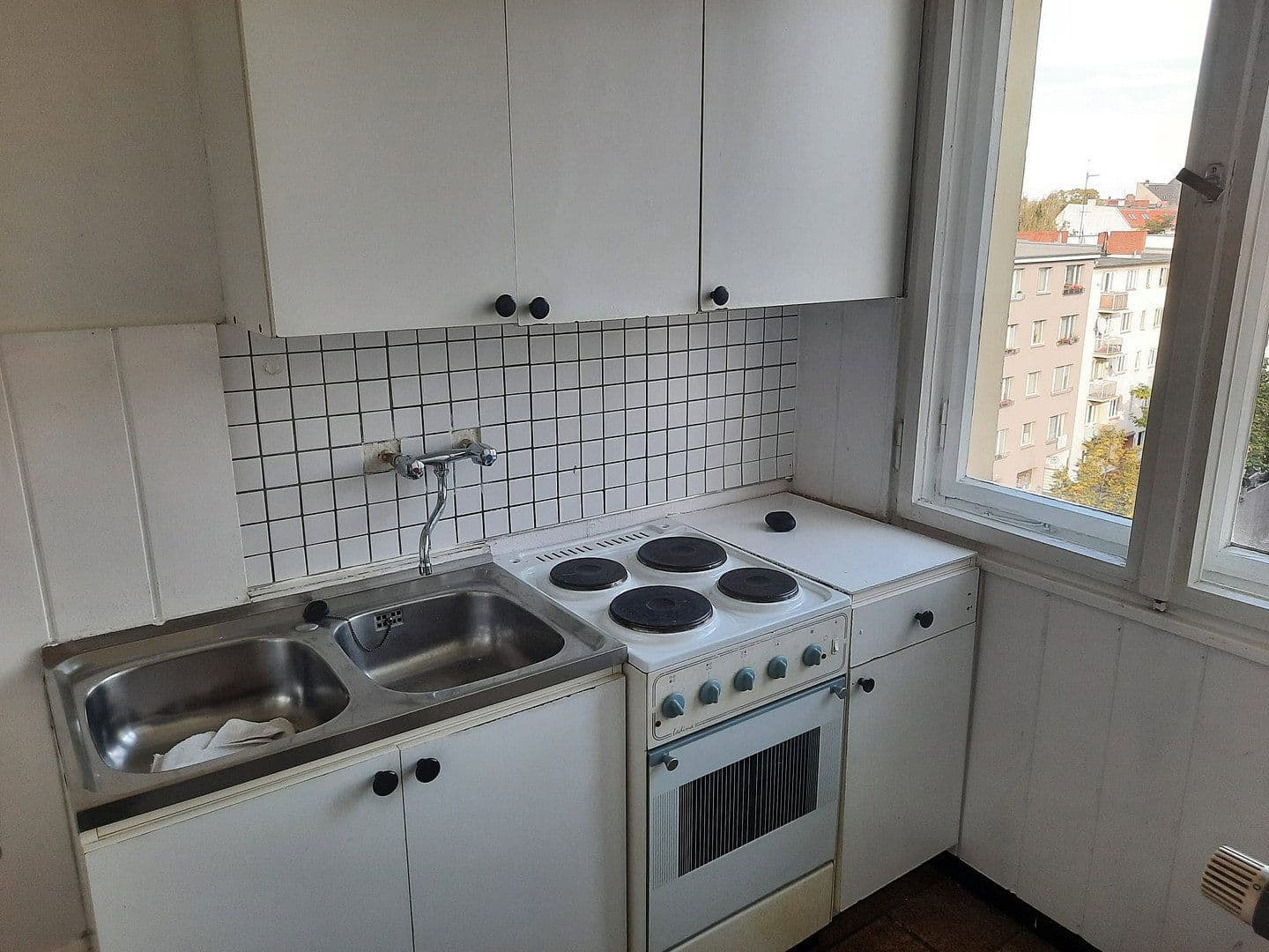 Prodej bytu 1+1 35 m², Zwinglistr. 27, Berlin, Berlín Prodej bytu 1+1 35 m², Zwinglistr. 27, Berlin, Berlín