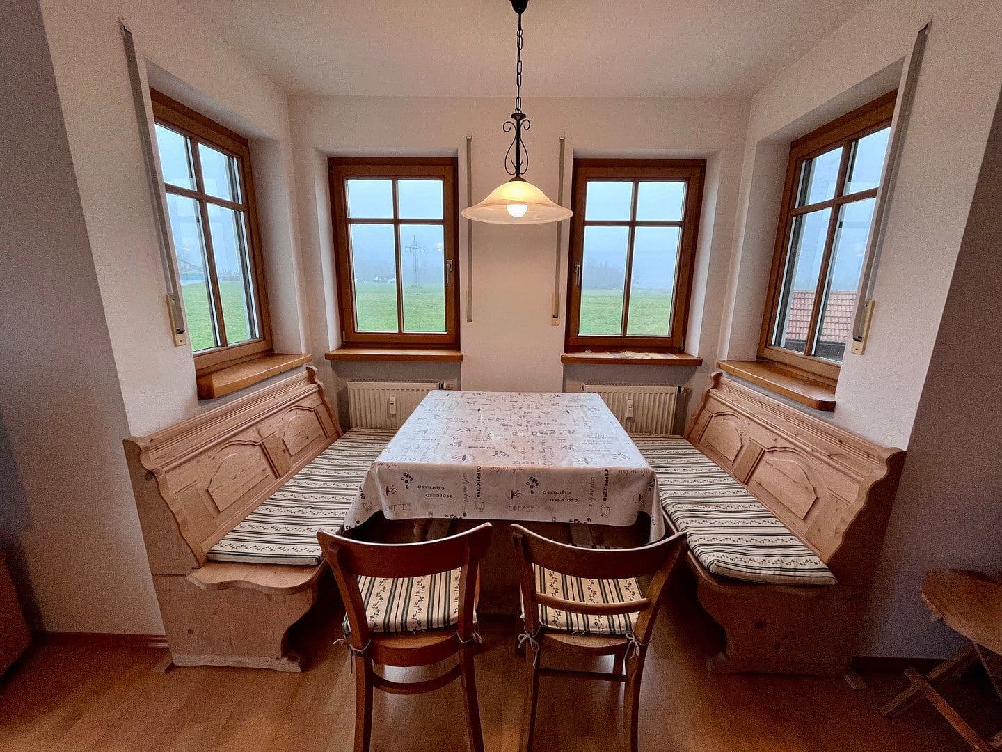 Prodej bytu 2+1 59 m², Seeon-Seebruck, Bavorsko Prodej bytu 2+1 59 m², Seeon-Seebruck, Bavorsko