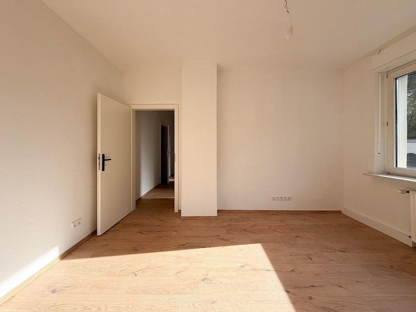 Prodej bytu 2+kk 52 m², Bochum, Severní Porýní-Vestfálsko Prodej bytu 2+kk 52 m², Bochum, Severní Porýní-Vestfálsko