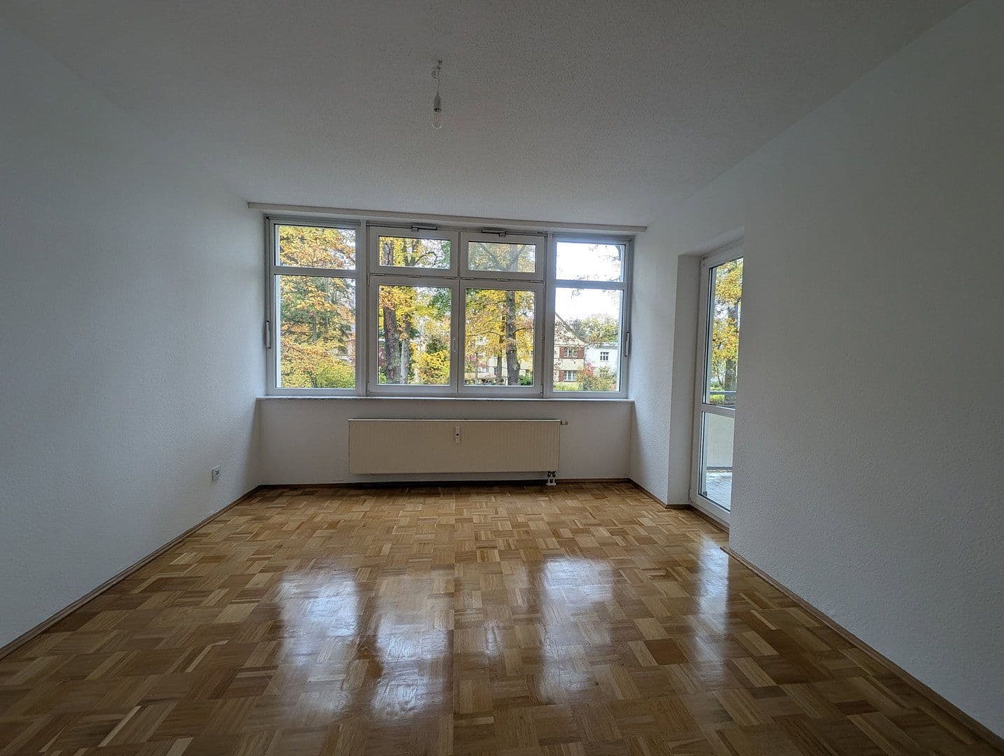 Prodej bytu 2+kk 61 m², Libboldallee 7, Berlin, Berlín Prodej bytu 2+kk 61 m², Libboldallee 7, Berlin, Berlín
