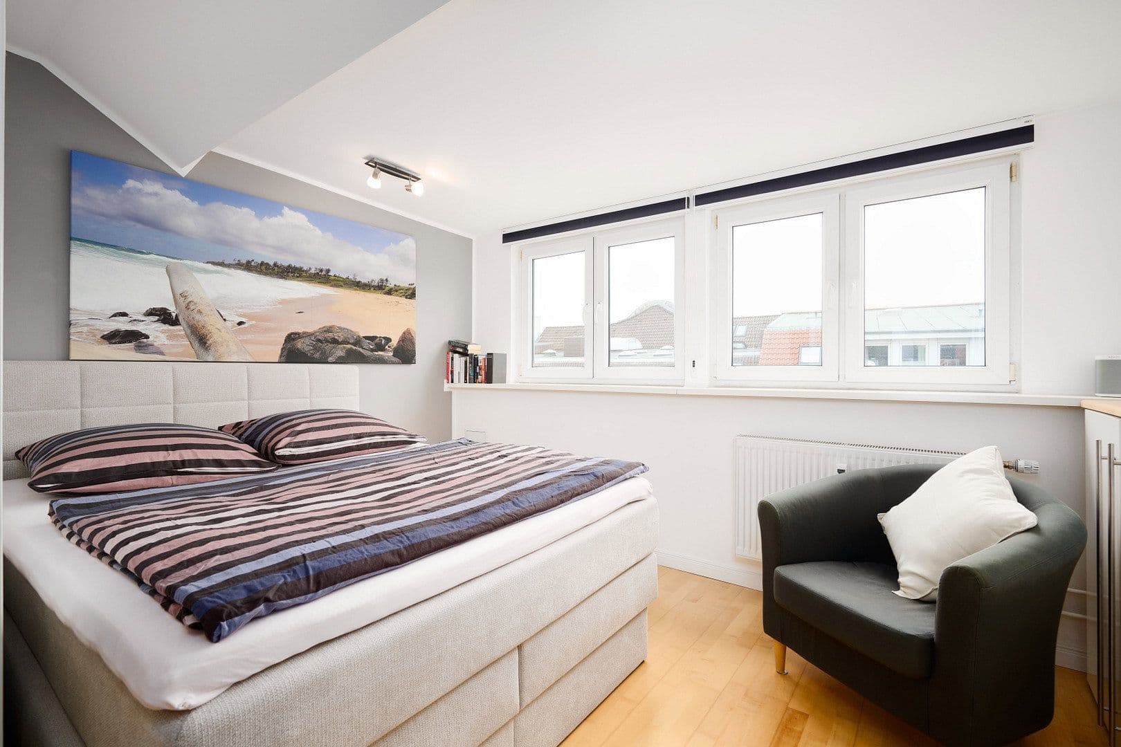 Prodej bytu 4+1 108 m², Eckernförder Straße 54, Kiel, Šlesvicko-Holštýnsko Prodej bytu 4+1 108 m², Eckernförder Straße 54, Kiel, Šlesvicko-Holštýnsko