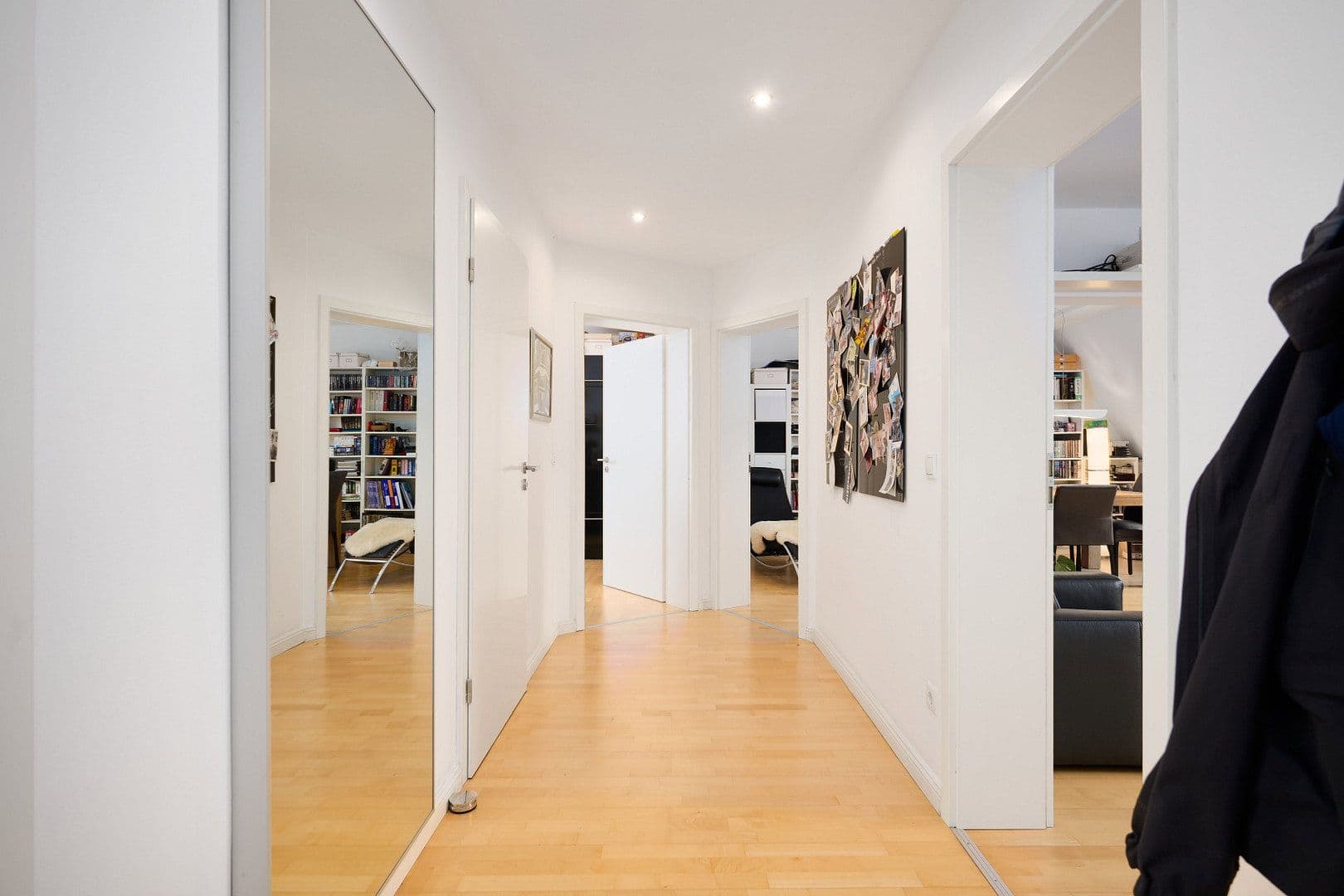Prodej bytu 4+1 108 m², Eckernförder Straße 54, Kiel, Šlesvicko-Holštýnsko Prodej bytu 4+1 108 m², Eckernförder Straße 54, Kiel, Šlesvicko-Holštýnsko
