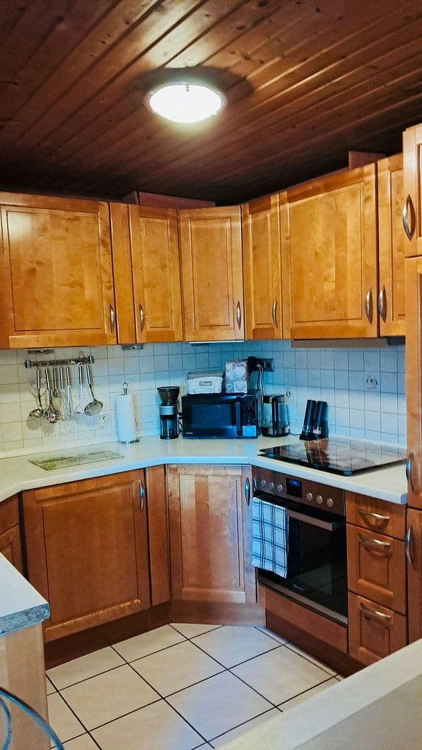 Prodej bytu 3+1 67 m², Jülicher Straße 168, Cáchy, Severní Porýní-Vestfálsko Prodej bytu 3+1 67 m², Jülicher Straße 168, Cáchy, Severní Porýní-Vestfálsko