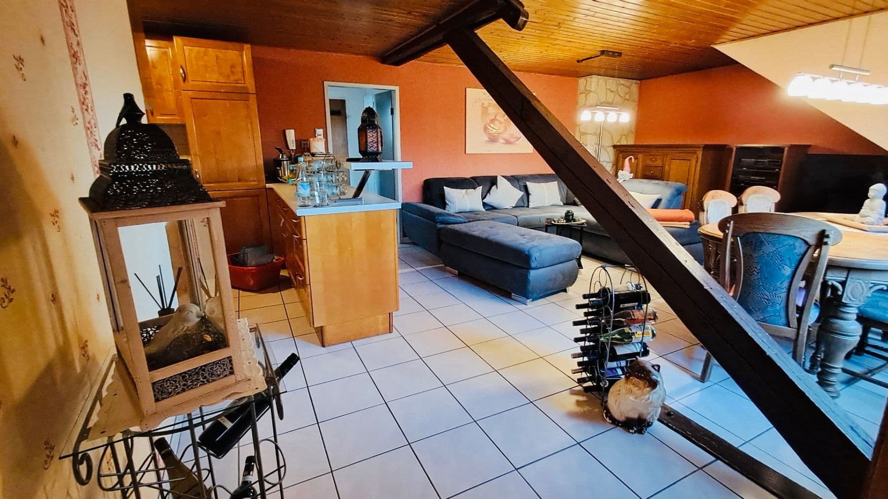 Prodej bytu 3+1 67 m², Jülicher Straße 168, Cáchy, Severní Porýní-Vestfálsko Prodej bytu 3+1 67 m², Jülicher Straße 168, Cáchy, Severní Porýní-Vestfálsko