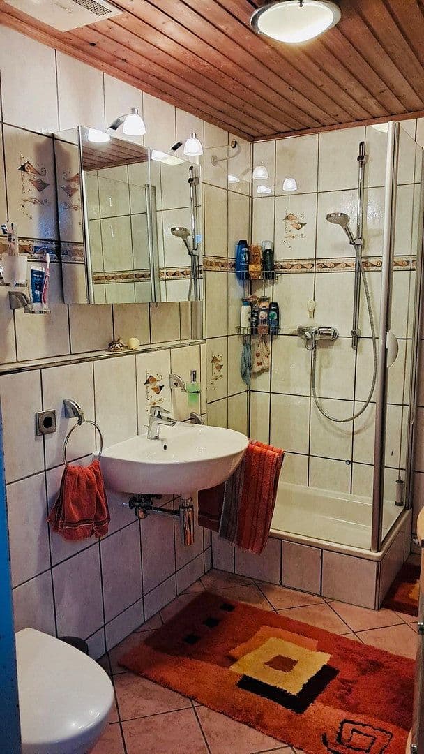 Prodej bytu 3+1 67 m², Jülicher Straße 168, Cáchy, Severní Porýní-Vestfálsko Prodej bytu 3+1 67 m², Jülicher Straße 168, Cáchy, Severní Porýní-Vestfálsko