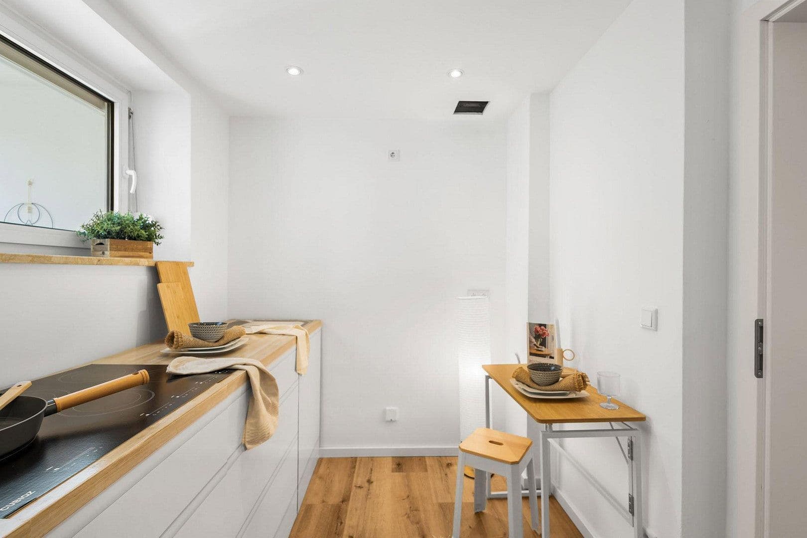 Prodej bytu 2+1 50 m², Prinz-Ludwig-Straße 8, Regensburg, Bavorsko Prodej bytu 2+1 50 m², Prinz-Ludwig-Straße 8, Regensburg, Bavorsko