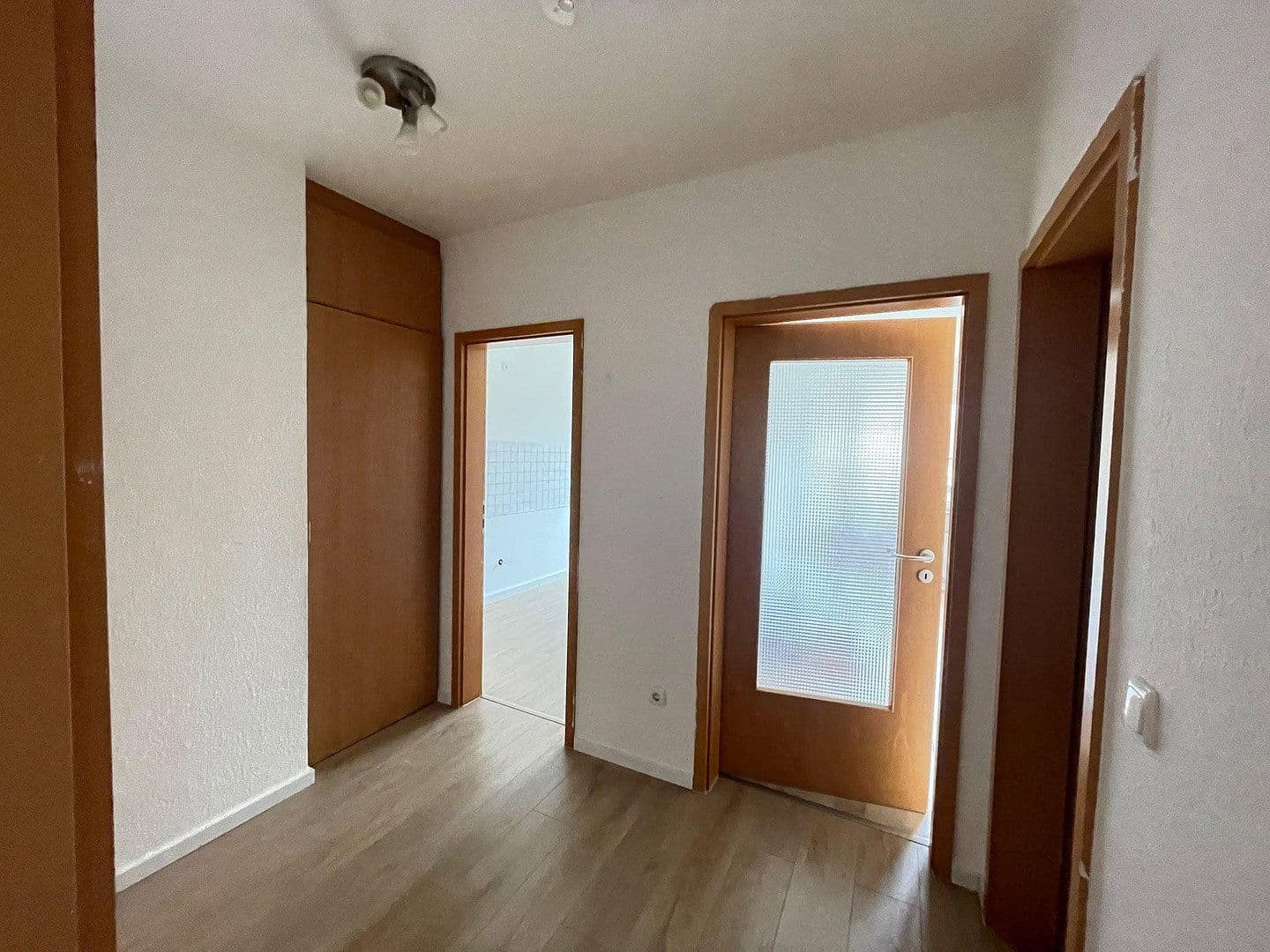 Pronájem bytu 2+1 51 m², Dellwiger Straße 35c, Essen, Severní Porýní-Vestfálsko Pronájem bytu 2+1 51 m², Dellwiger Straße 35c, Essen, Severní Porýní-Vestfálsko