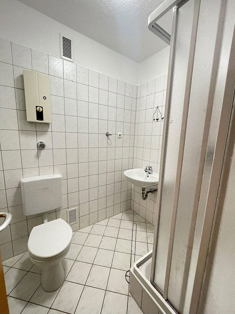 Pronájem bytu 2+1 51 m², Dellwiger Straße 35c, Essen, Severní Porýní-Vestfálsko Pronájem bytu 2+1 51 m², Dellwiger Straße 35c, Essen, Severní Porýní-Vestfálsko