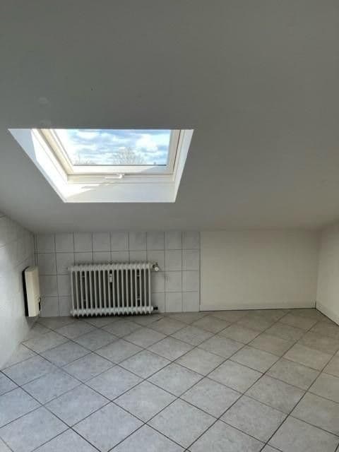 Pronájem bytu 2+1 80 m², Röthgener Str. 16, Eschweiler, Severní Porýní-Vestfálsko Pronájem bytu 2+1 80 m², Röthgener Str. 16, Eschweiler, Severní Porýní-Vestfálsko