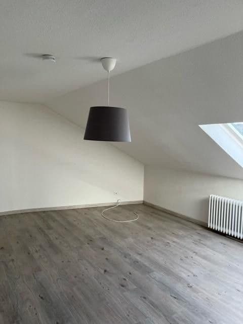 Pronájem bytu 2+1 80 m², Röthgener Str. 16, Eschweiler, Severní Porýní-Vestfálsko Pronájem bytu 2+1 80 m², Röthgener Str. 16, Eschweiler, Severní Porýní-Vestfálsko