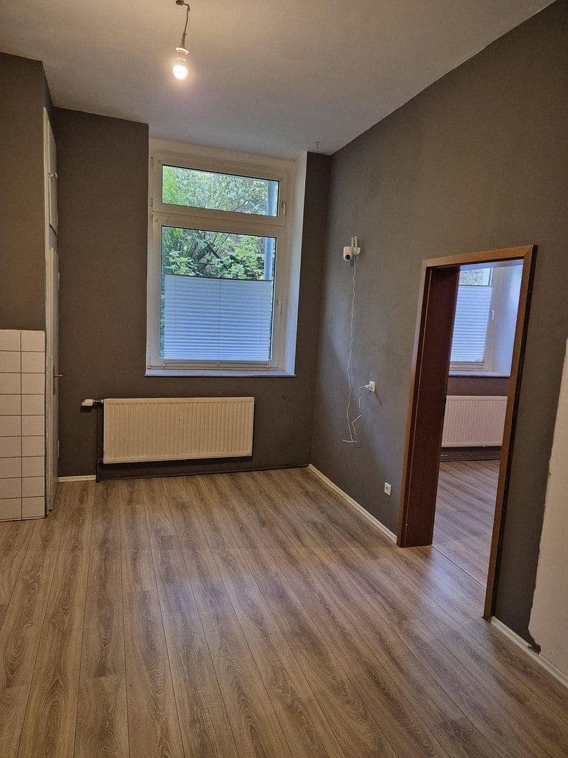 Pronájem bytu 3+1 85 m², Oststraße 7, Witten, Severní Porýní-Vestfálsko Pronájem bytu 3+1 85 m², Oststraße 7, Witten, Severní Porýní-Vestfálsko