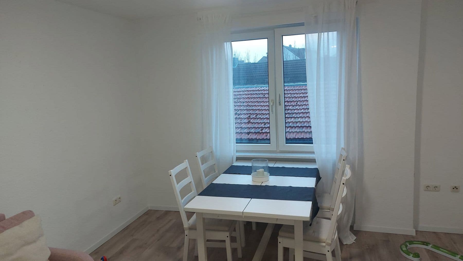Pronájem bytu 3+1 63 m², Merzenich, Severní Porýní-Vestfálsko Pronájem bytu 3+1 63 m², Merzenich, Severní Porýní-Vestfálsko