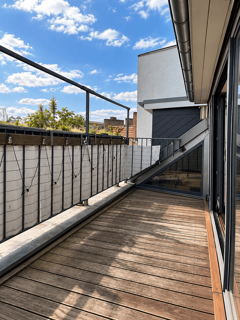 Prodej bytu 3+1 90 m², Thaerstraße 41, Berlin, Berlín Prodej bytu 3+1 90 m², Thaerstraße 41, Berlin, Berlín