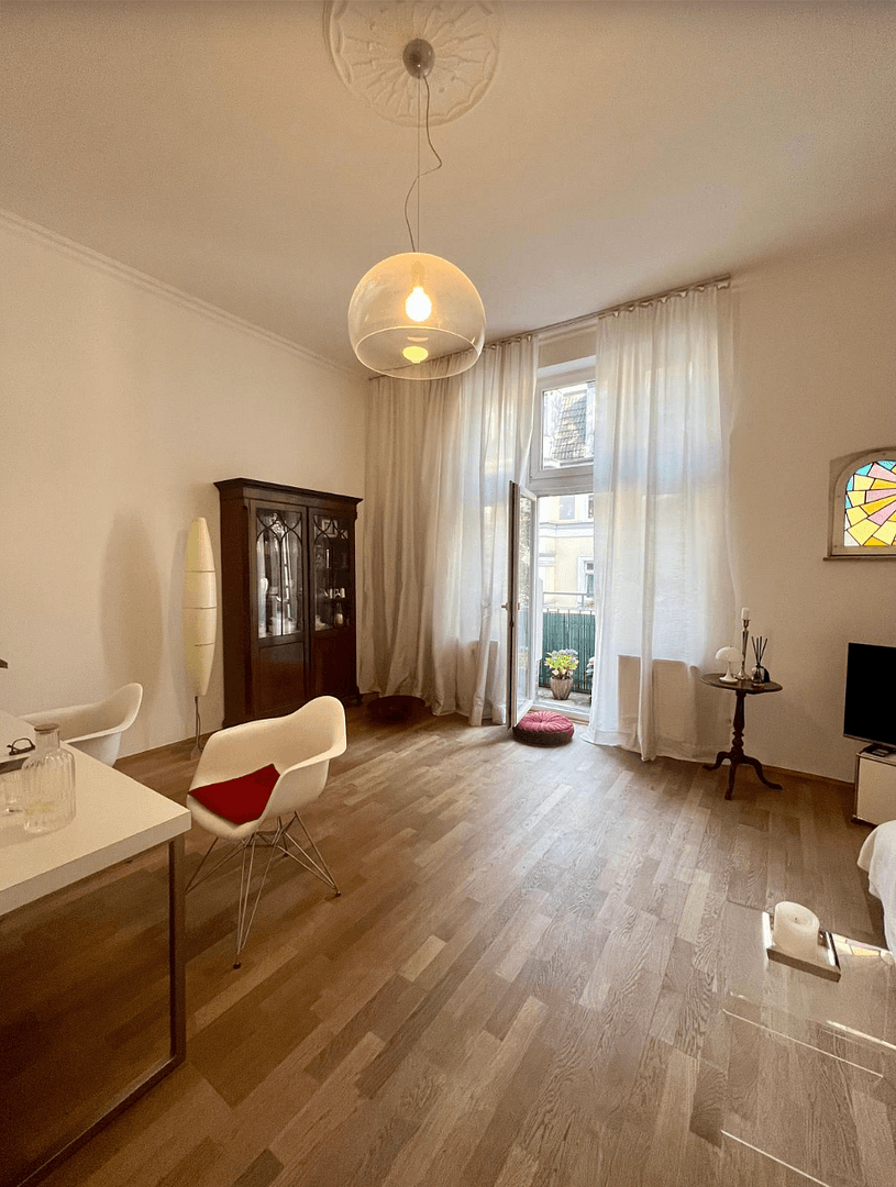 Prodej bytu 3+1 67 m², Düsseldorf, Severní Porýní-Vestfálsko Prodej bytu 3+1 67 m², Düsseldorf, Severní Porýní-Vestfálsko